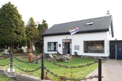 Overnachten In Zeeland Burgh-Haamstede Esterno foto